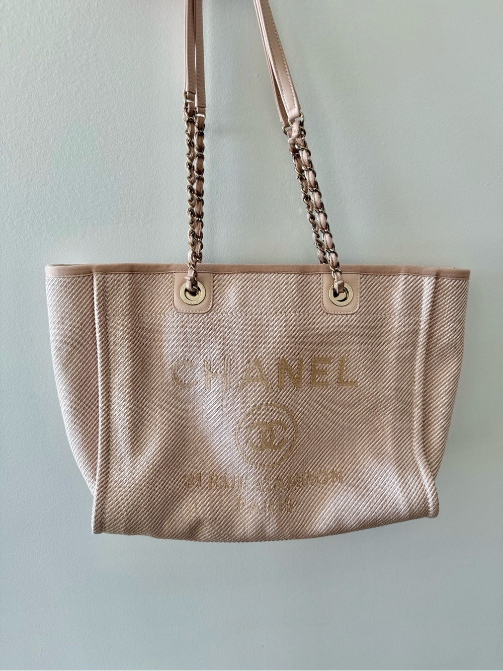CHANEL Deauville Medium Light Pink Beige Chain-Strap Logo Tote
